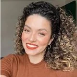 Carla Souza